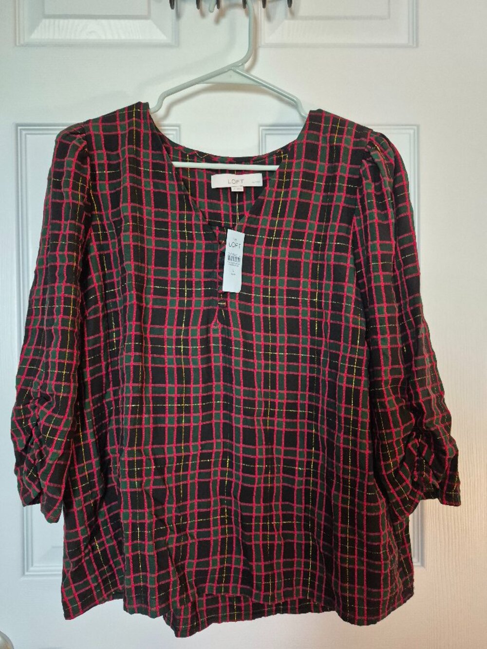 Loft Women's Plaid Blouse Size petit L red/black/green